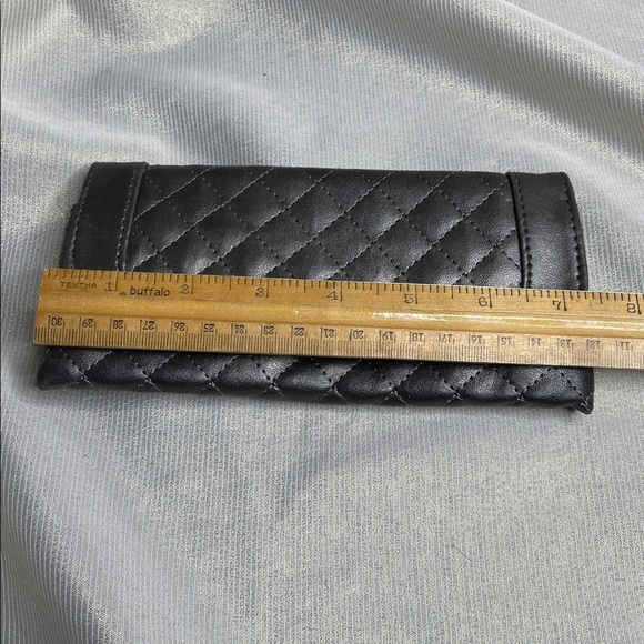 5/$25 KMS California Quilted Make Up Brush Clutch Metallic Pewter Travel Snap - Picture 4 of 7